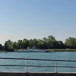 Alpesi faház Smart Roma Mit Terrasse, Ca 15min Europapark, Rulantica *