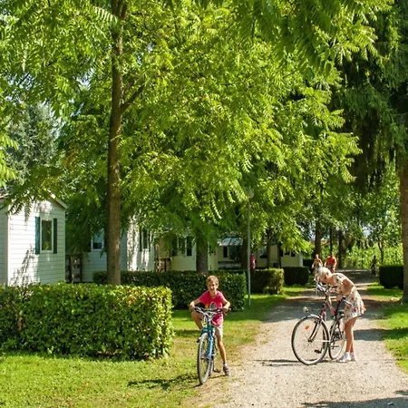 Smart Roma Mit Terrasse, Europapark, Rulantica 15min Chalet *