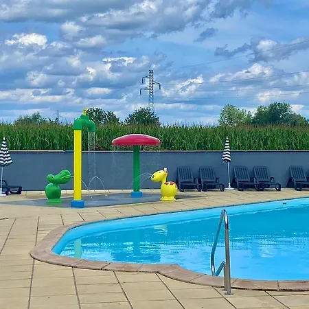 Smart Roma Mit Terrasse, Ca 15min Europapark, Rulantica 샬레 *
